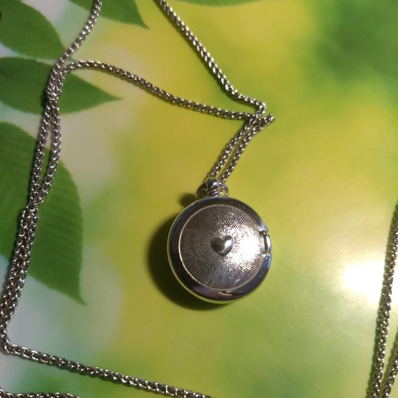 Brighton silver 3D round locket celtic NWT - Picture 3 of 7